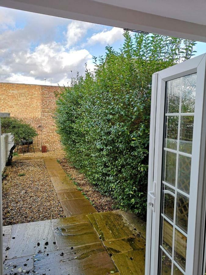Villa Guildford Town House Exterior foto