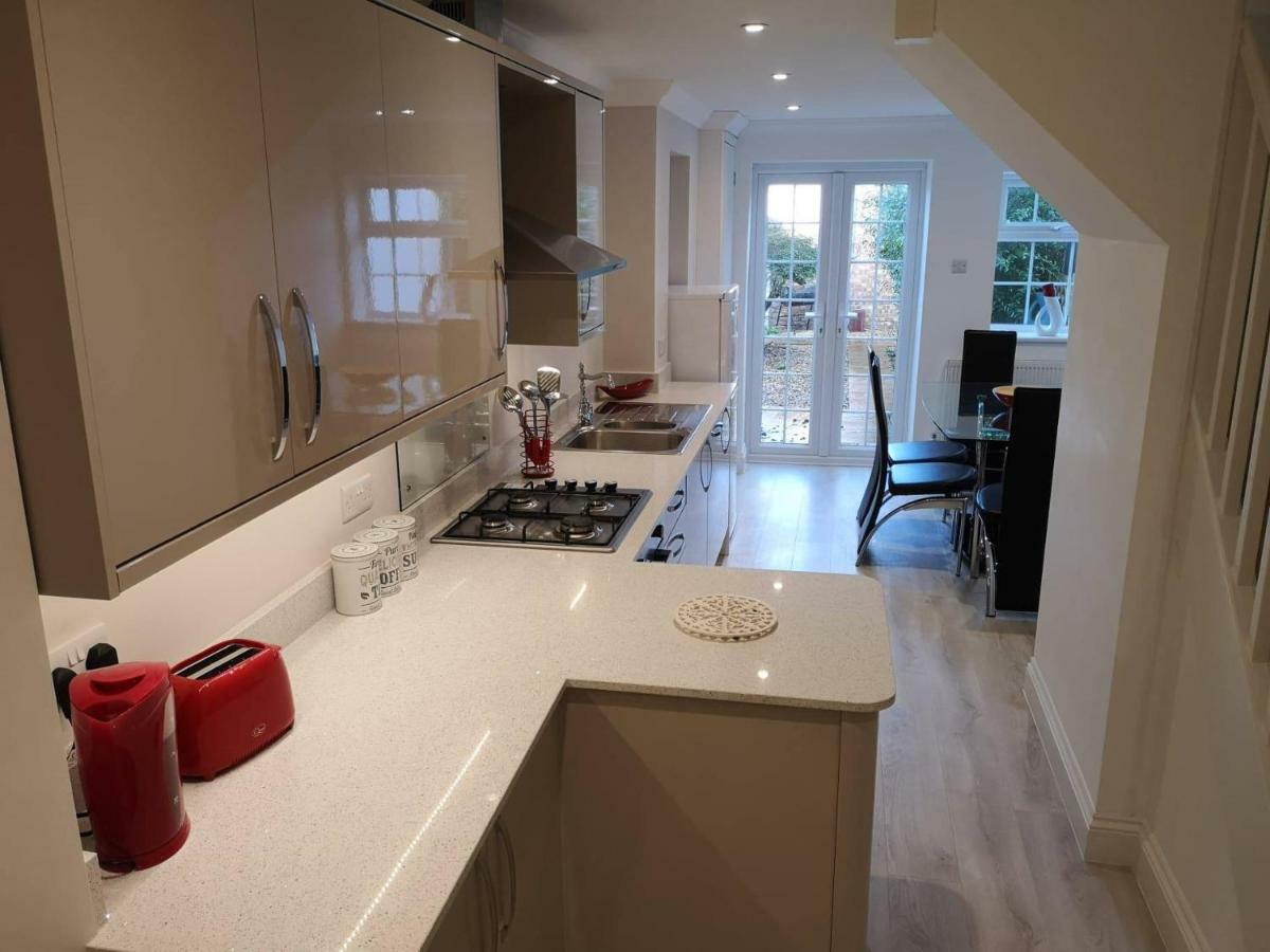 Villa Guildford Town House Exterior foto